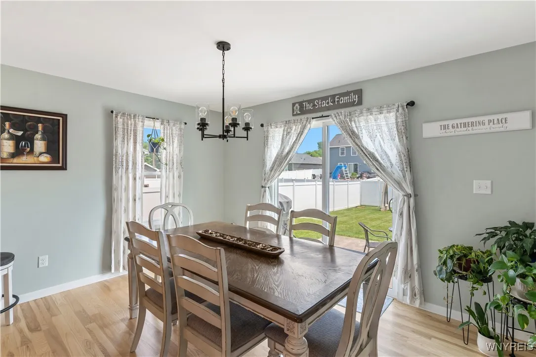 2284 Agassiz Drive, Hamburg, New York 14085, Hamburg, New York 14085, 4 Bedrooms Bedrooms, 9 Rooms Rooms,3 BathroomsBathrooms,Residential,For Sale,2284 Agassiz Drive, Hamburg, New York 14085,B1632724