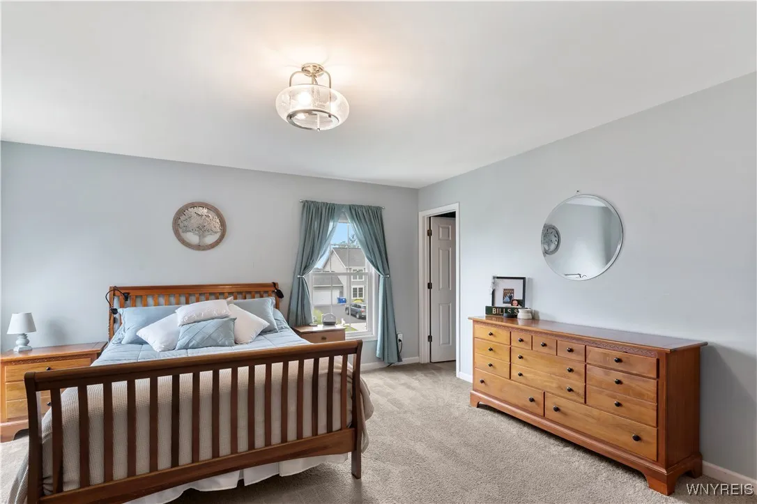 2284 Agassiz Drive, Hamburg, New York 14085, Hamburg, New York 14085, 4 Bedrooms Bedrooms, 9 Rooms Rooms,3 BathroomsBathrooms,Residential,For Sale,2284 Agassiz Drive, Hamburg, New York 14085,B1632724