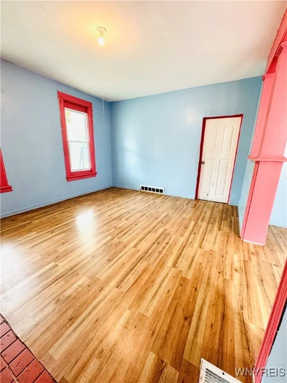 285 Winslow Avenue, Buffalo, New York 14211, Buffalo, New York 14211, 6 Bedrooms Bedrooms, ,2 BathroomsBathrooms,Residential,For Sale,285 Winslow Avenue, Buffalo, New York 14211,B1632758