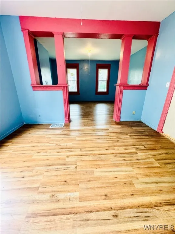 285 Winslow Avenue, Buffalo, New York 14211, Buffalo, New York 14211, 6 Bedrooms Bedrooms, ,2 BathroomsBathrooms,Residential,For Sale,285 Winslow Avenue, Buffalo, New York 14211,B1632758