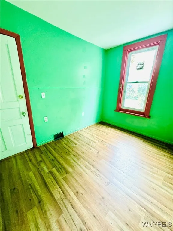 285 Winslow Avenue, Buffalo, New York 14211, Buffalo, New York 14211, 6 Bedrooms Bedrooms, ,2 BathroomsBathrooms,Residential,For Sale,285 Winslow Avenue, Buffalo, New York 14211,B1632758
