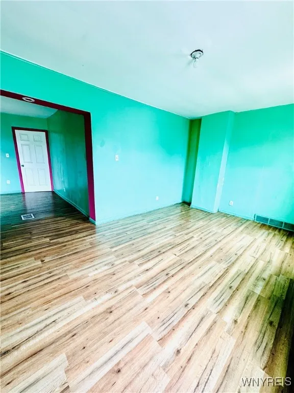 285 Winslow Avenue, Buffalo, New York 14211, Buffalo, New York 14211, 6 Bedrooms Bedrooms, ,2 BathroomsBathrooms,Residential,For Sale,285 Winslow Avenue, Buffalo, New York 14211,B1632758