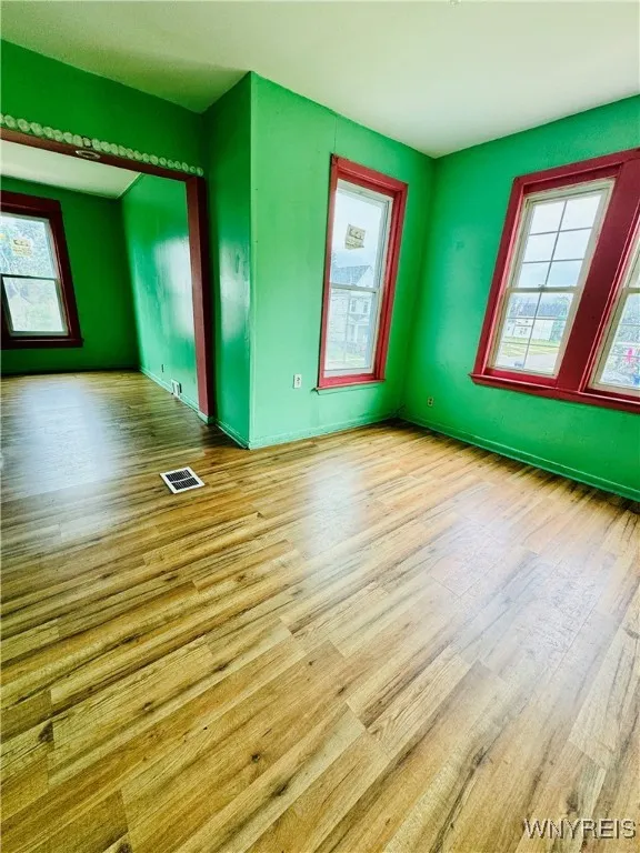 285 Winslow Avenue, Buffalo, New York 14211, Buffalo, New York 14211, 6 Bedrooms Bedrooms, ,2 BathroomsBathrooms,Residential,For Sale,285 Winslow Avenue, Buffalo, New York 14211,B1632758