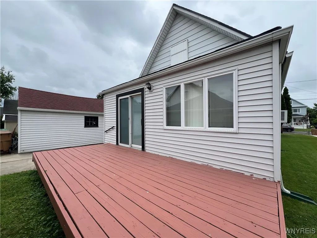 125 Shanley Street, Cheektowaga, New York 14206, Cheektowaga, New York 14206, 5 Bedrooms Bedrooms, ,3 BathroomsBathrooms,Residential,For Sale,125 Shanley Street, Cheektowaga, New York 14206,B1632825
