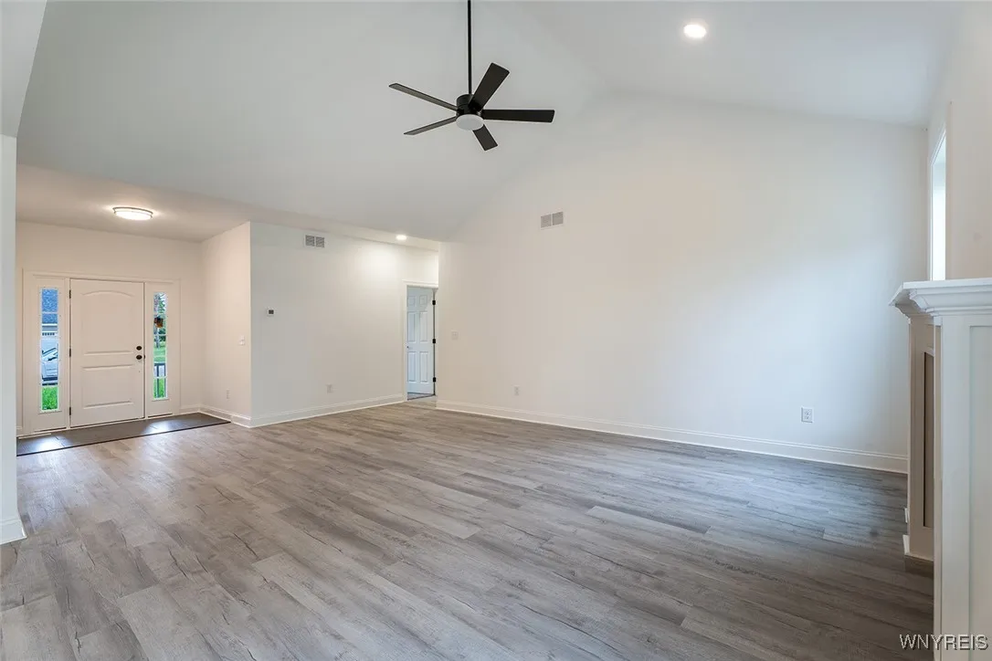 23 Veronica Drive, West Seneca, New York 14224, West Seneca, New York 14224, 3 Bedrooms Bedrooms, 12 Rooms Rooms,2 BathroomsBathrooms,Residential,For Sale,23 Veronica Drive, West Seneca, New York 14224,0,B1632637