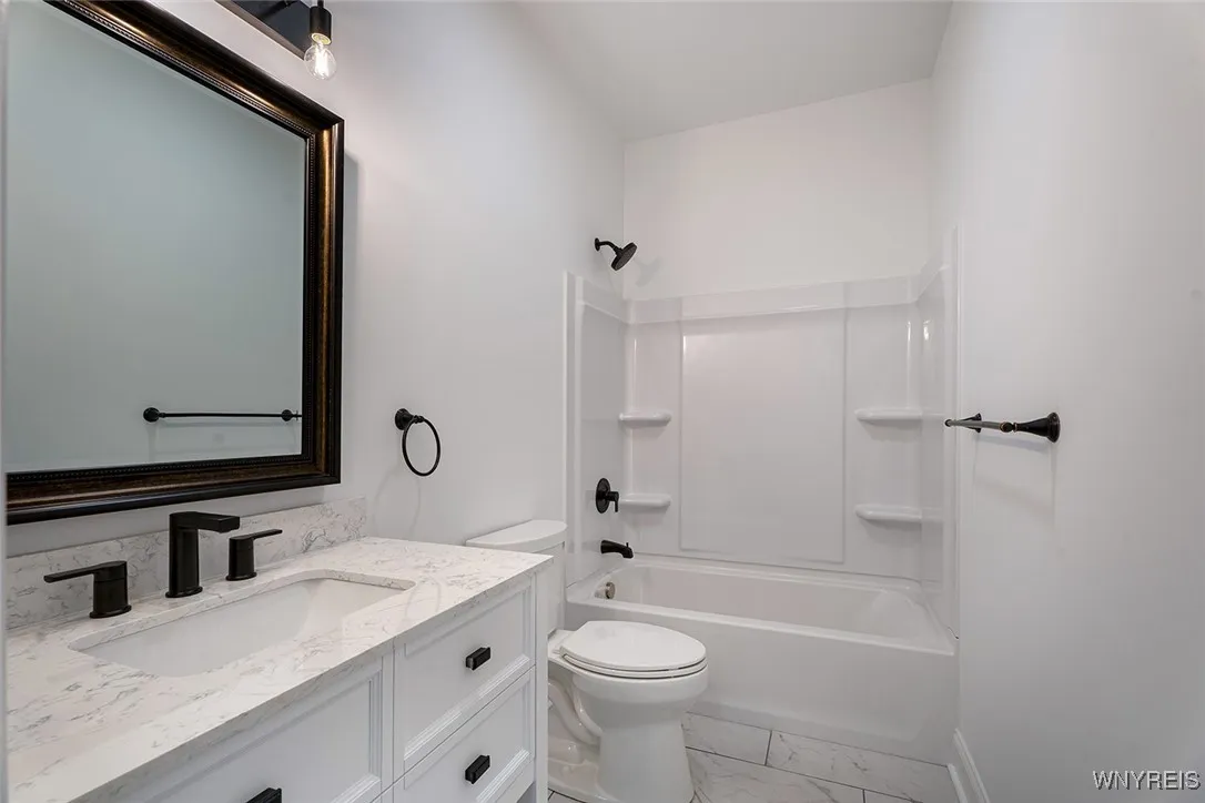 23 Veronica Drive, West Seneca, New York 14224, West Seneca, New York 14224, 3 Bedrooms Bedrooms, 12 Rooms Rooms,2 BathroomsBathrooms,Residential,For Sale,23 Veronica Drive, West Seneca, New York 14224,0,B1632637