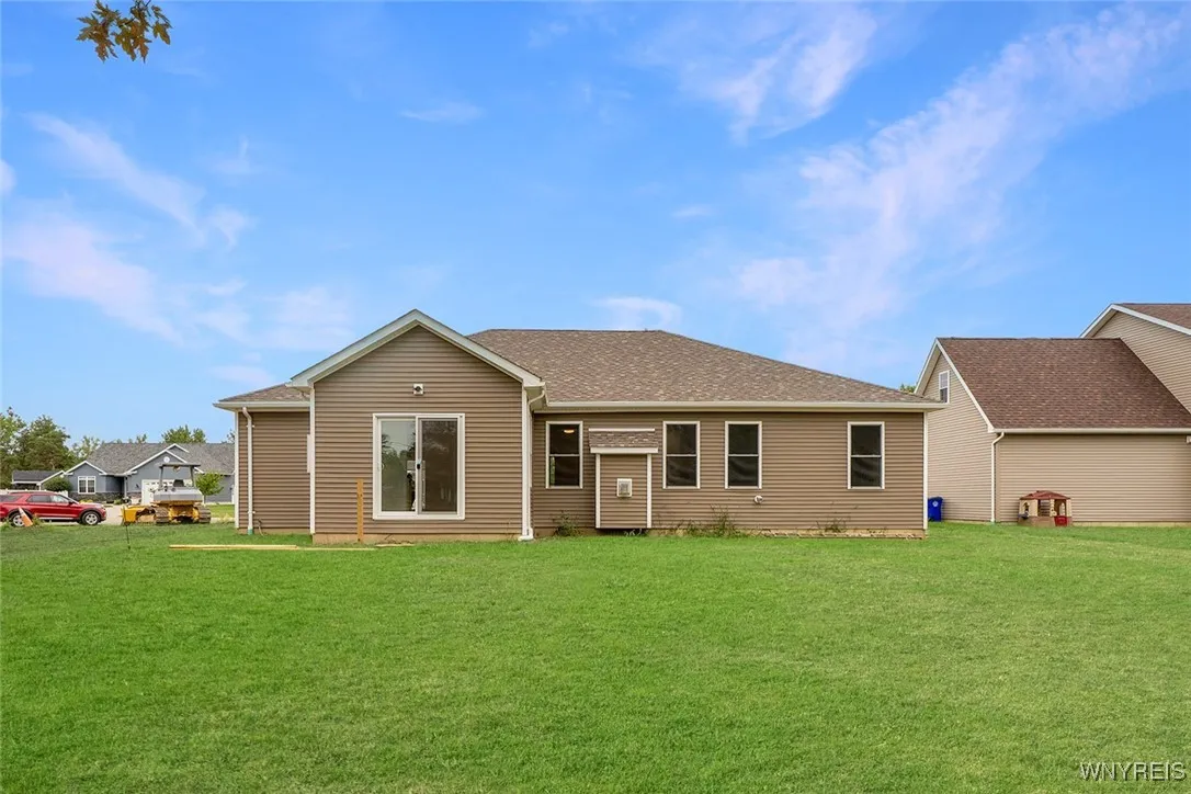 23 Veronica Drive, West Seneca, New York 14224, West Seneca, New York 14224, 3 Bedrooms Bedrooms, 12 Rooms Rooms,2 BathroomsBathrooms,Residential,For Sale,23 Veronica Drive, West Seneca, New York 14224,0,B1632637
