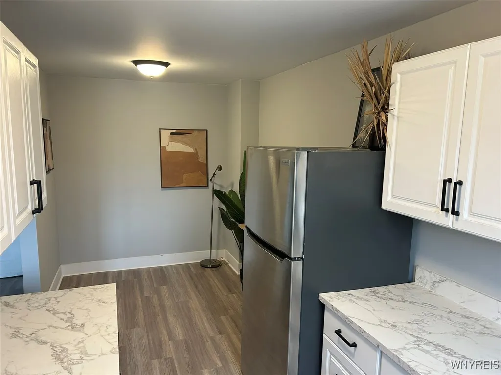 1225 Hertel Avenue 3, Buffalo, New York 14216, Buffalo, New York 14216, 1 Bedroom Bedrooms, 4 Rooms Rooms,1 BathroomBathrooms,Residential Lease,For Rent,1225 Hertel Avenue 3, Buffalo, New York 14216,0,B1632636