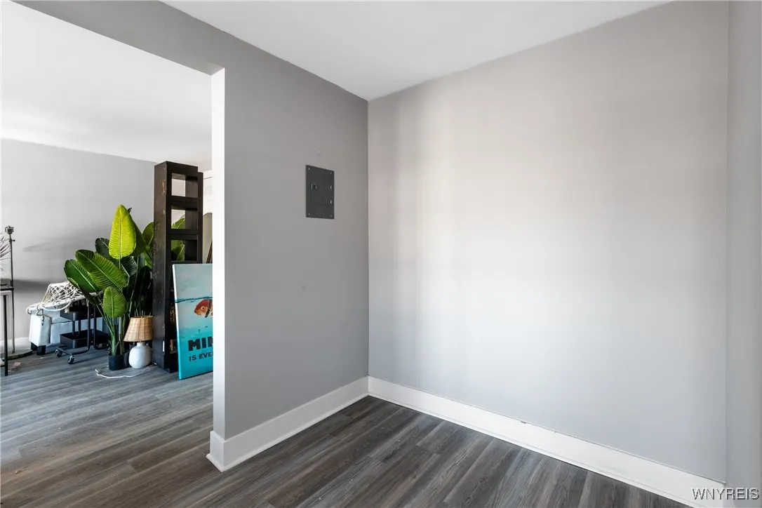 1225 Hertel Avenue 3, Buffalo, New York 14216, Buffalo, New York 14216, 1 Bedroom Bedrooms, 4 Rooms Rooms,1 BathroomBathrooms,Residential Lease,For Rent,1225 Hertel Avenue 3, Buffalo, New York 14216,0,B1632636