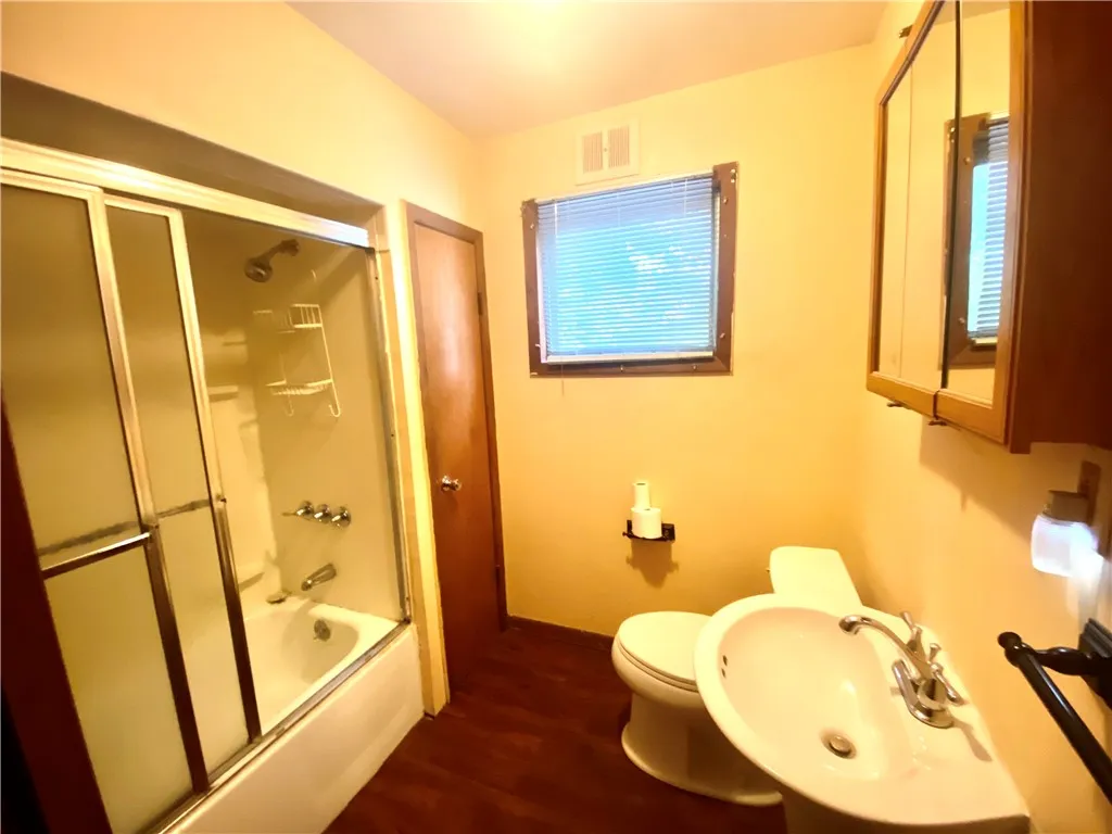 173 River Street, Oneonta, New York 13820, Oneonta, New York 13820, 2 Bedrooms Bedrooms, 7 Rooms Rooms,1 BathroomBathrooms,Residential,For Sale,173 River Street, Oneonta, New York 13820,0,R1631927