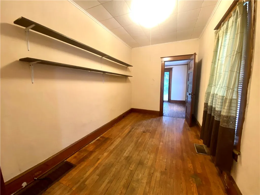 173 River Street, Oneonta, New York 13820, Oneonta, New York 13820, 2 Bedrooms Bedrooms, 7 Rooms Rooms,1 BathroomBathrooms,Residential,For Sale,173 River Street, Oneonta, New York 13820,0,R1631927