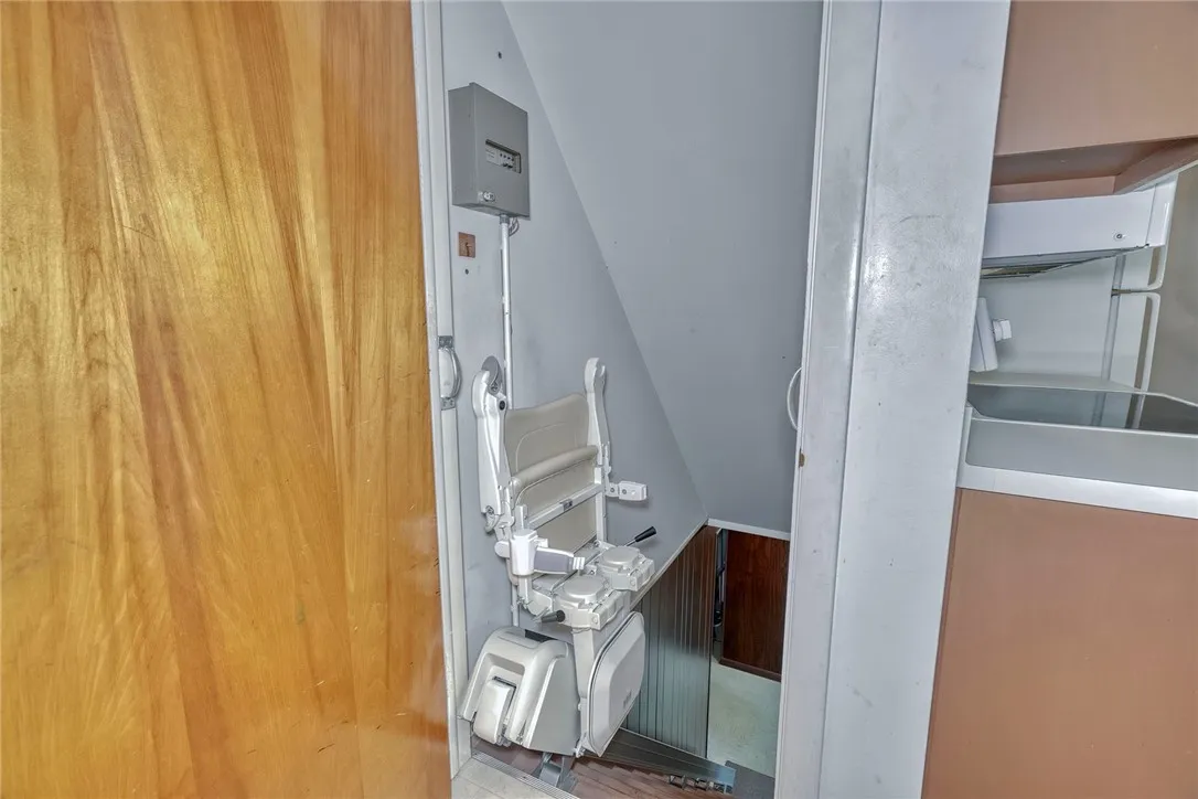 21 Red Bud Road, Chili, New York 14624, Chili, New York 14624, 3 Bedrooms Bedrooms, 7 Rooms Rooms,1 BathroomBathrooms,Residential,Closed,21 Red Bud Road, Chili, New York 14624,0,R1632663