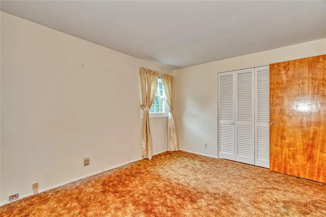 21 Red Bud Road, Chili, New York 14624, Chili, New York 14624, 3 Bedrooms Bedrooms, 7 Rooms Rooms,1 BathroomBathrooms,Residential,For Sale,21 Red Bud Road, Chili, New York 14624,R1632663