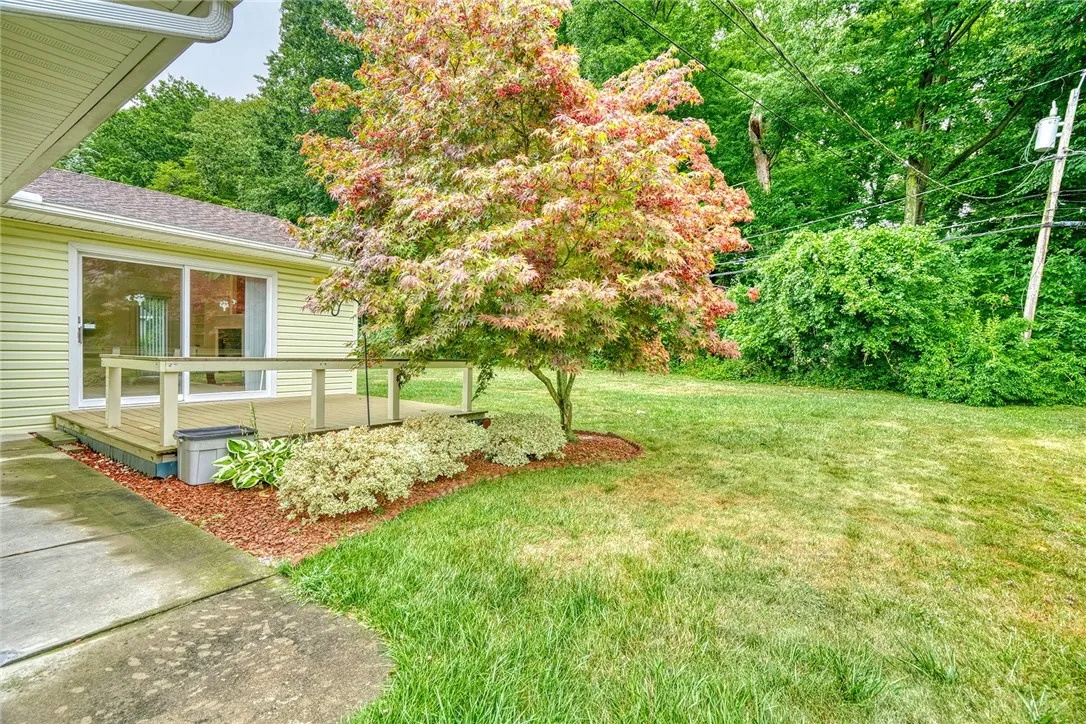 21 Red Bud Road, Chili, New York 14624, Chili, New York 14624, 3 Bedrooms Bedrooms, 7 Rooms Rooms,1 BathroomBathrooms,Residential,Closed,21 Red Bud Road, Chili, New York 14624,0,R1632663