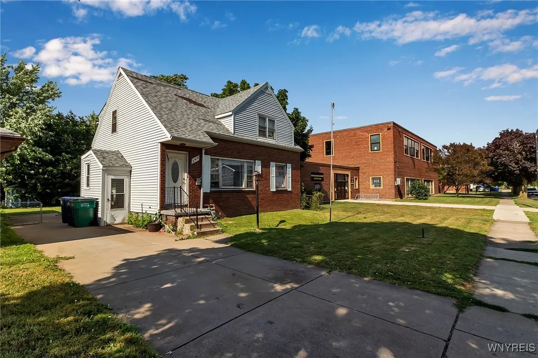 240 Okell Street, Buffalo, New York 14220, Buffalo, New York 14220, 3 Bedrooms Bedrooms, ,2 BathroomsBathrooms,Residential,For Sale,240 Okell Street, Buffalo, New York 14220,0,B1632824