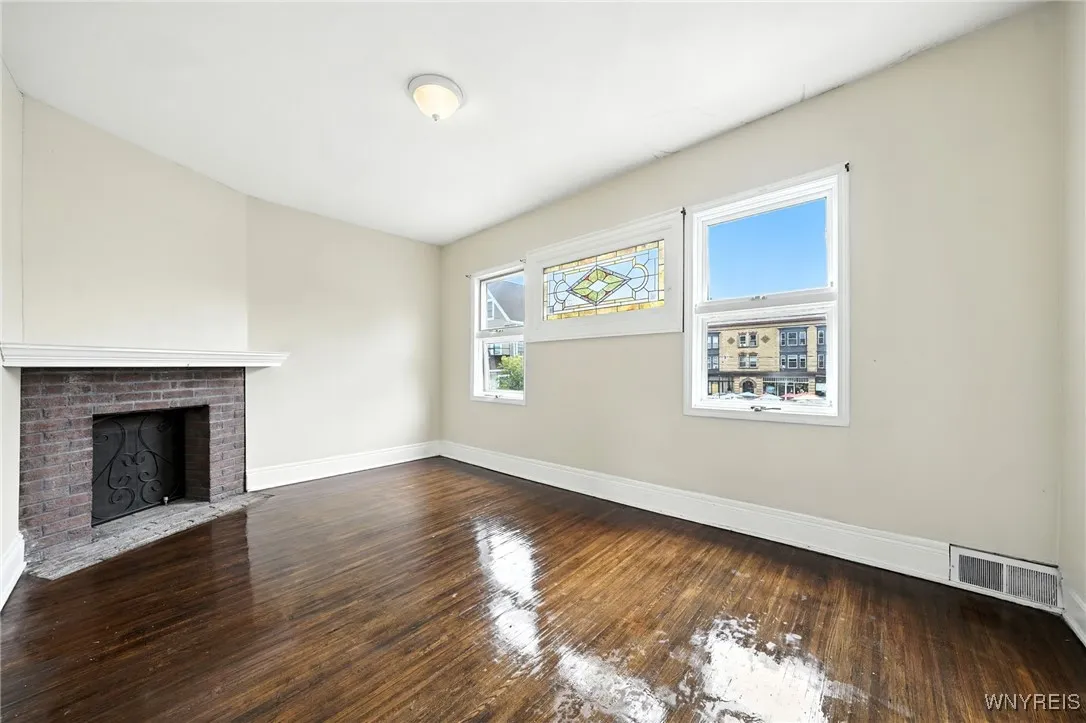 2nd floor dining room