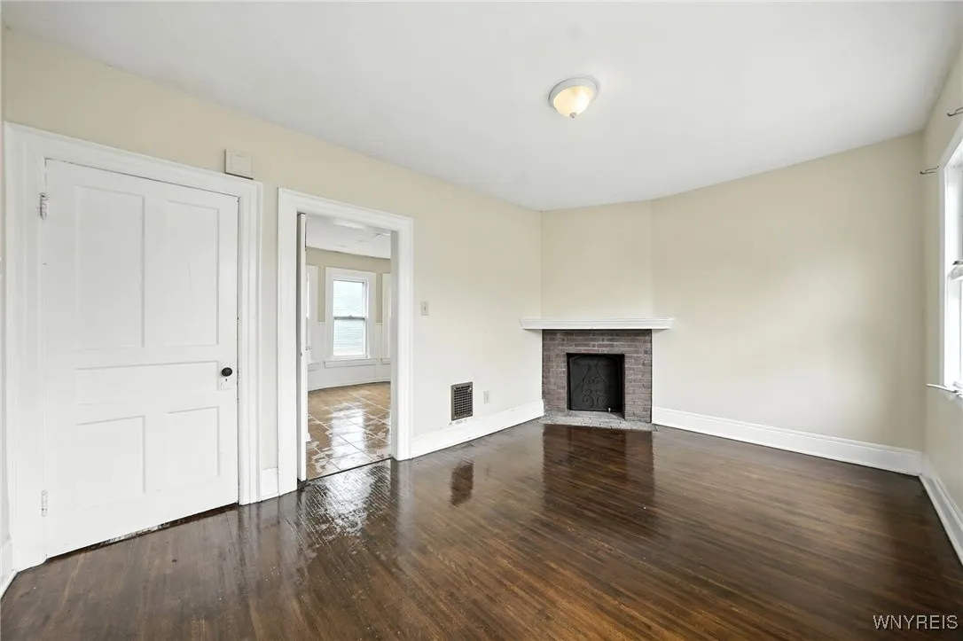 2nd floor dining room