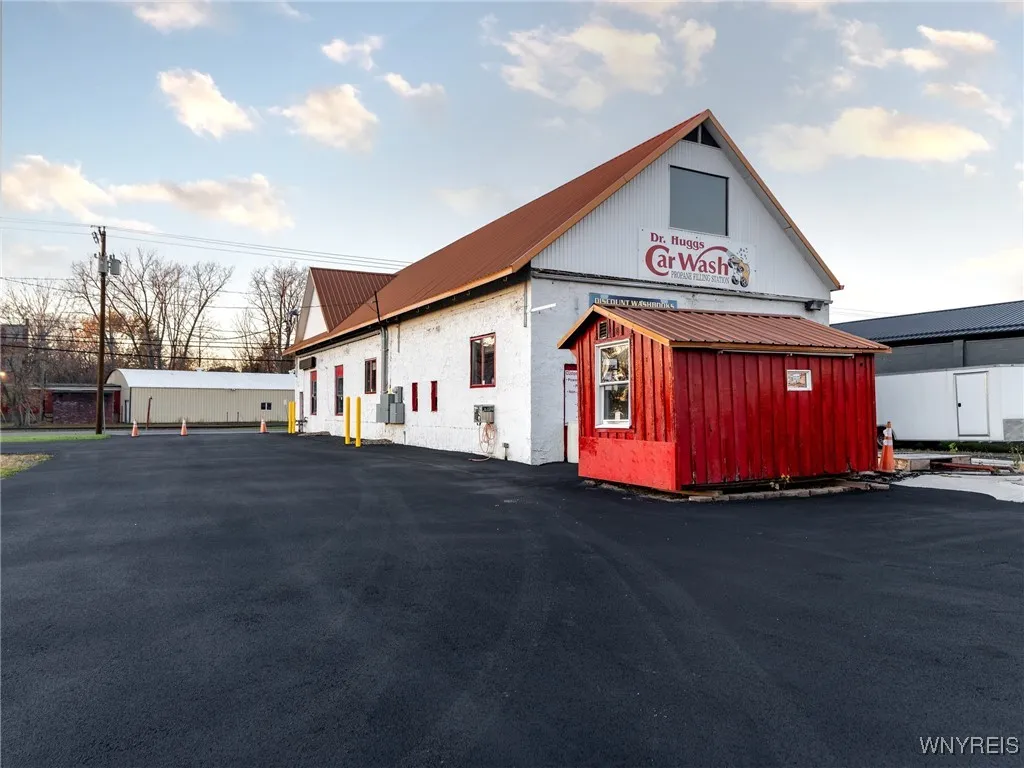 627 Erie Avenue, North Tonawanda, New York 14120, North Tonawanda, New York 14120, ,Commercial Sale,For Sale,627 Erie Avenue, North Tonawanda, New York 14120,B1632874