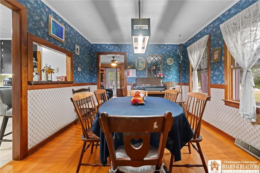 17 Haskell Avenue, Arcade, New York 14009, Arcade, New York 14009, 5 Bedrooms Bedrooms, 10 Rooms Rooms,2 BathroomsBathrooms,Residential,For Sale,17 Haskell Avenue, Arcade, New York 14009,0,R1631600