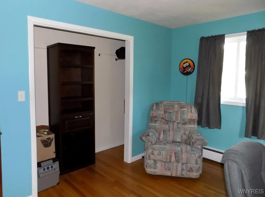 8910 Tonawanda Crk Road, Clarence, New York 14032, Clarence, New York 14032, 3 Bedrooms Bedrooms, 7 Rooms Rooms,2 BathroomsBathrooms,Residential,For Sale,8910 Tonawanda Crk Road, Clarence, New York 14032,B1627590