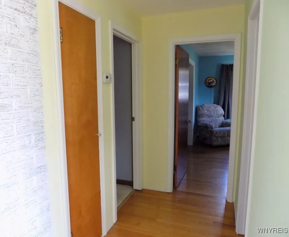 8910 Tonawanda Crk Road, Clarence, New York 14032, Clarence, New York 14032, 3 Bedrooms Bedrooms, 7 Rooms Rooms,2 BathroomsBathrooms,Residential,For Sale,8910 Tonawanda Crk Road, Clarence, New York 14032,B1627590