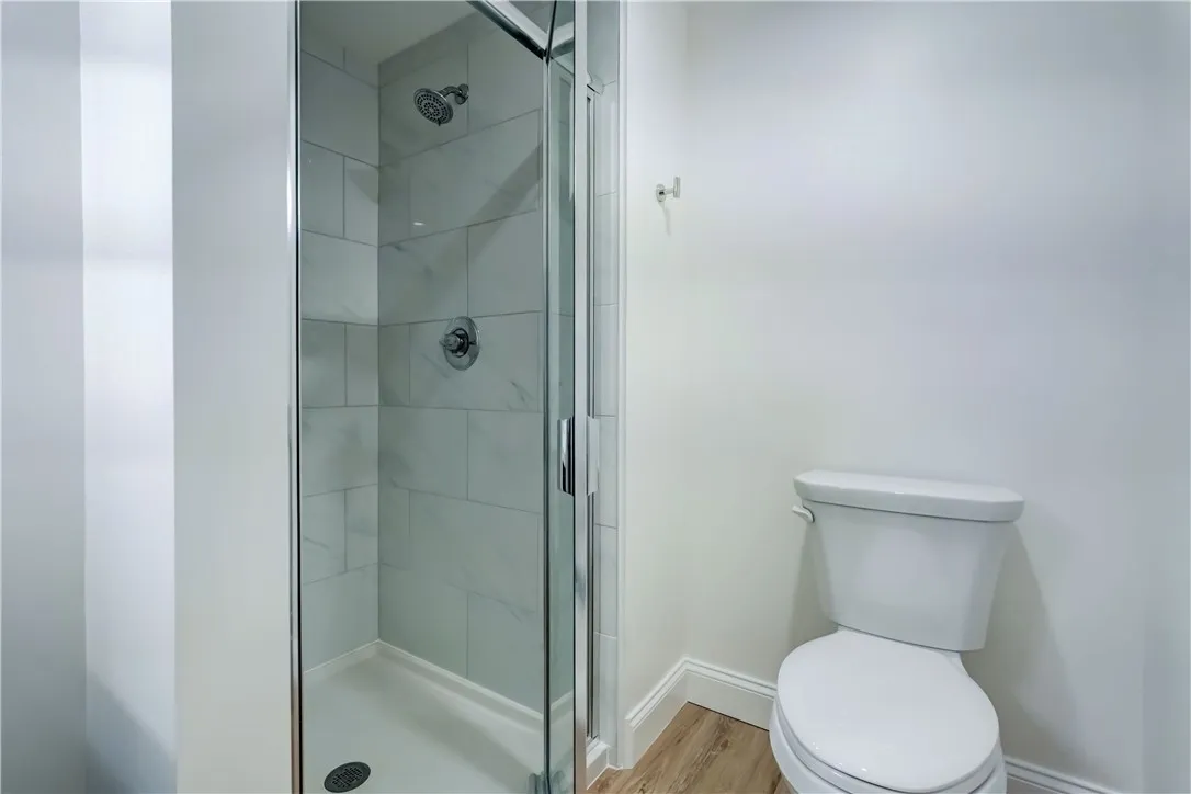 2405 East Avenue 3, Brighton, New York 14610, Brighton, New York 14610, 2 Bedrooms Bedrooms, 4 Rooms Rooms,2 BathroomsBathrooms,Residential Lease,For Rent,2405 East Avenue 3, Brighton, New York 14610,R1632886