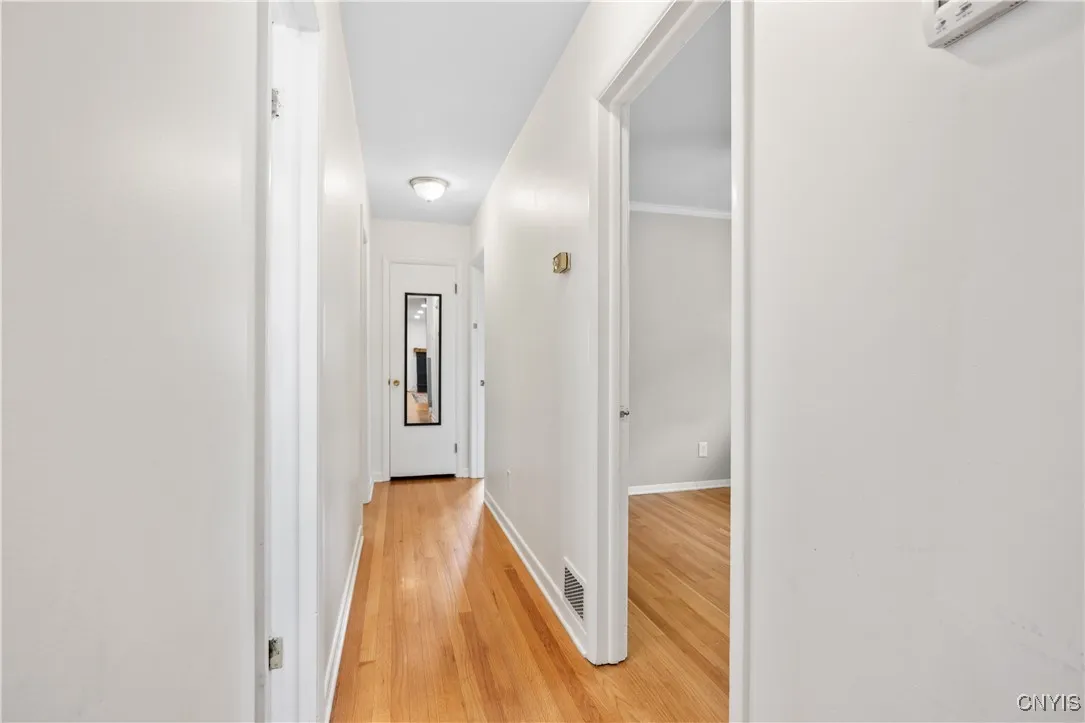 105 Saybrook Lane, Dewitt, New York 13214, De Witt, New York 13214, 3 Bedrooms Bedrooms, 9 Rooms Rooms,2 BathroomsBathrooms,Residential,For Sale,105 Saybrook Lane, Dewitt, New York 13214,S1628879