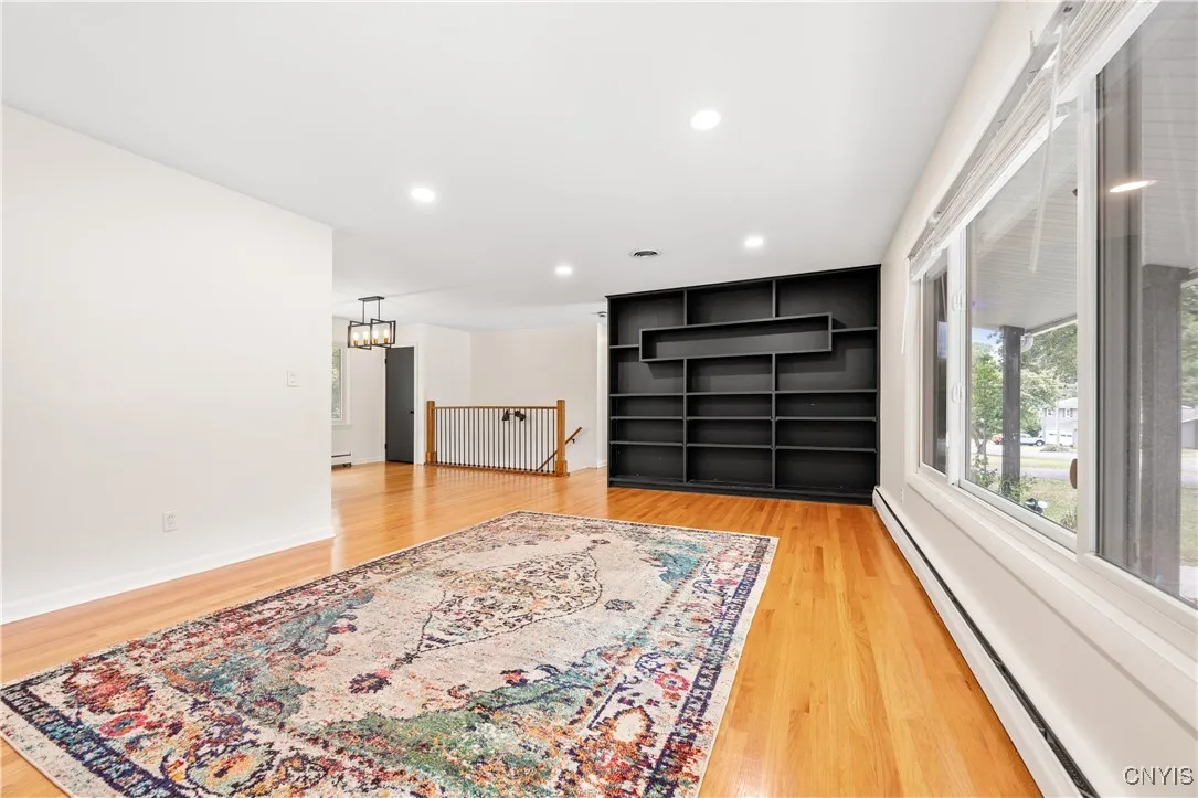 105 Saybrook Lane, Dewitt, New York 13214, De Witt, New York 13214, 3 Bedrooms Bedrooms, 9 Rooms Rooms,2 BathroomsBathrooms,Residential,For Sale,105 Saybrook Lane, Dewitt, New York 13214,S1628879