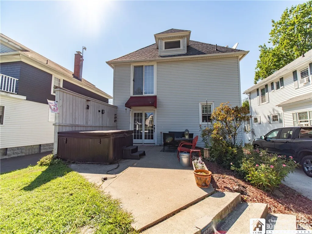 740 Deer Street, Dunkirk, New York 14048, Dunkirk, New York 14048, 3 Bedrooms Bedrooms, 9 Rooms Rooms,1 BathroomBathrooms,Residential,For Sale,740 Deer Street, Dunkirk, New York 14048,R1632916