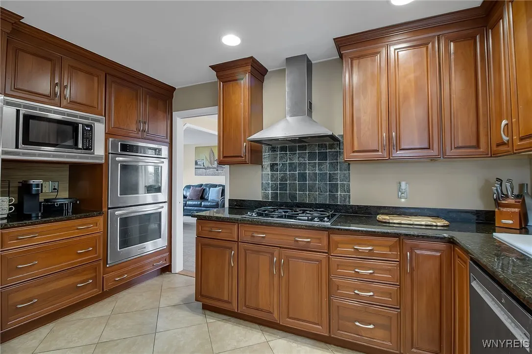 5553 Hidden Pines Court, Clarence, New York 14221, Clarence, New York 14221, 5 Bedrooms Bedrooms, 11 Rooms Rooms,2 BathroomsBathrooms,Residential,For Sale,5553 Hidden Pines Court, Clarence, New York 14221,B1632248