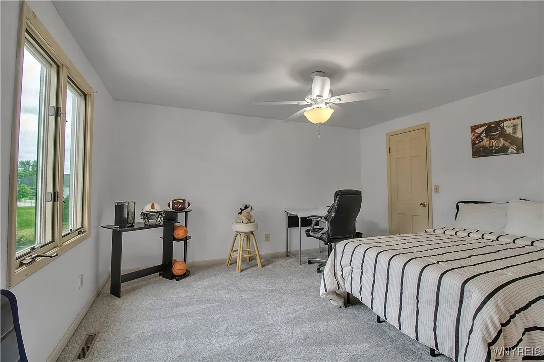 5553 Hidden Pines Court, Clarence, New York 14221, Clarence, New York 14221, 5 Bedrooms Bedrooms, 11 Rooms Rooms,2 BathroomsBathrooms,Residential,For Sale,5553 Hidden Pines Court, Clarence, New York 14221,B1632248