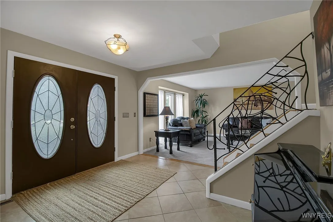 5553 Hidden Pines Court, Clarence, New York 14221, Clarence, New York 14221, 5 Bedrooms Bedrooms, 11 Rooms Rooms,2 BathroomsBathrooms,Residential,For Sale,5553 Hidden Pines Court, Clarence, New York 14221,B1632248