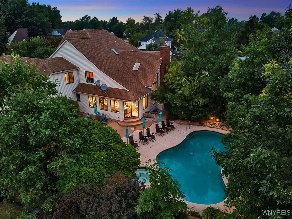 5553 Hidden Pines Court, Clarence, New York 14221, Clarence, New York 14221, 5 Bedrooms Bedrooms, 11 Rooms Rooms,2 BathroomsBathrooms,Residential,For Sale,5553 Hidden Pines Court, Clarence, New York 14221,B1632248