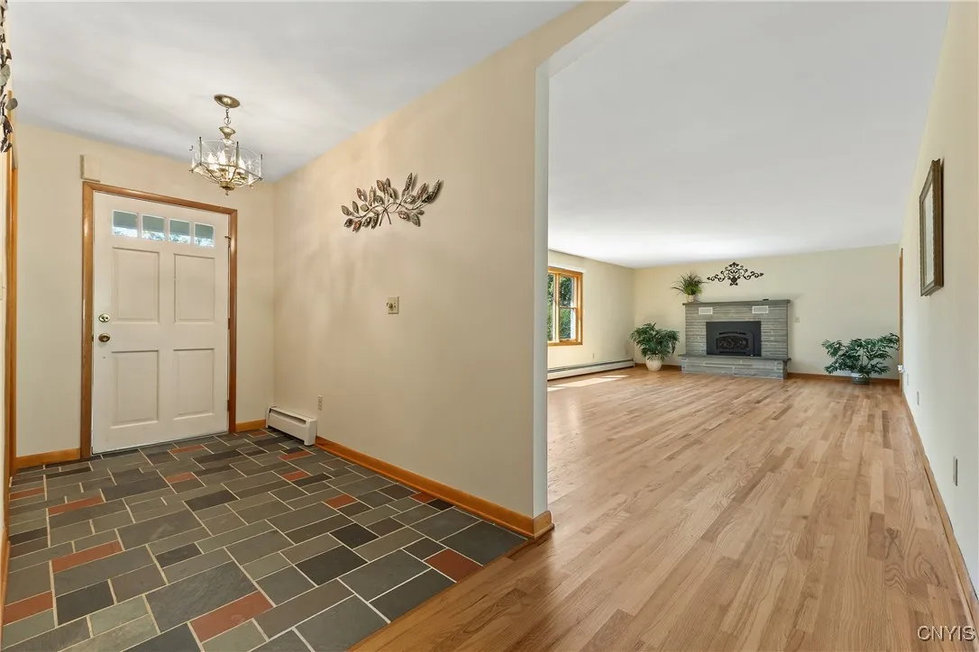 4268 Graham Road, Onondaga, New York 13078, Onondaga, New York 13078, 3 Bedrooms Bedrooms, 6 Rooms Rooms,2 BathroomsBathrooms,Residential,For Sale,4268 Graham Road, Onondaga, New York 13078,S1631257