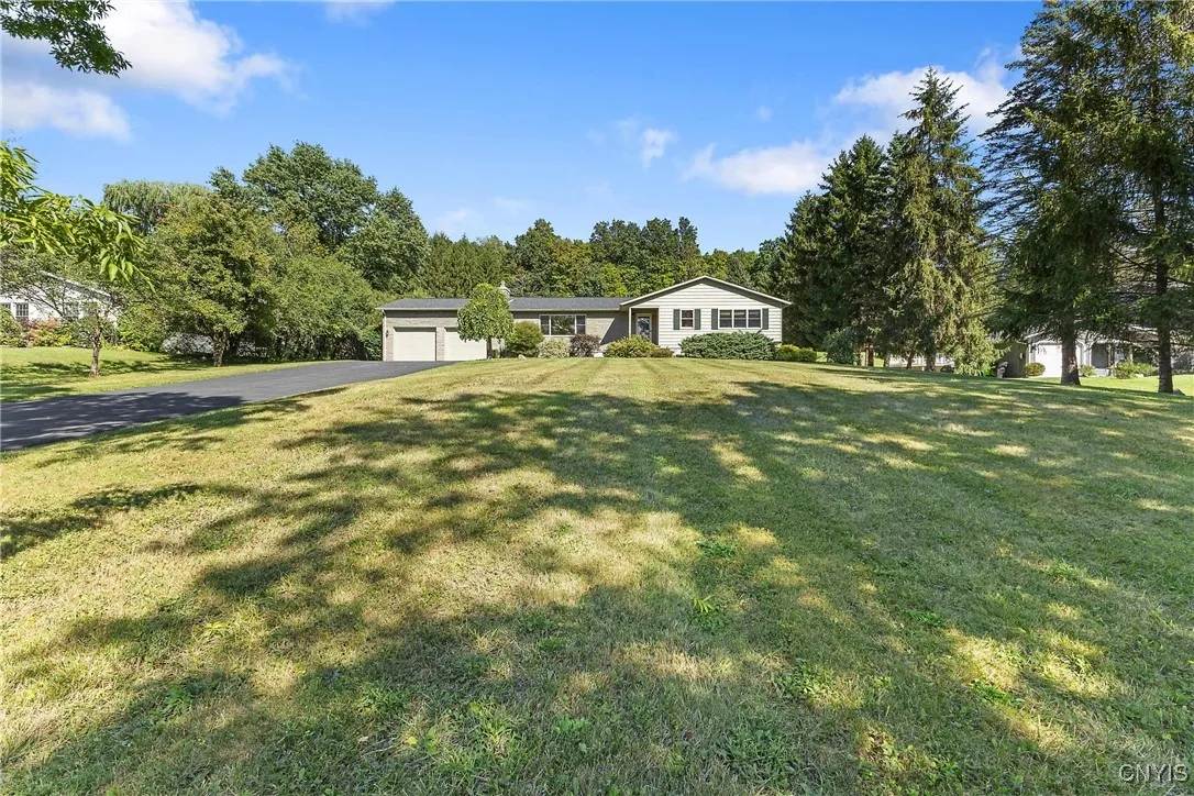 4268 Graham Road, Onondaga, New York 13078, Onondaga, New York 13078, 3 Bedrooms Bedrooms, 6 Rooms Rooms,2 BathroomsBathrooms,Residential,For Sale,4268 Graham Road, Onondaga, New York 13078,S1631257