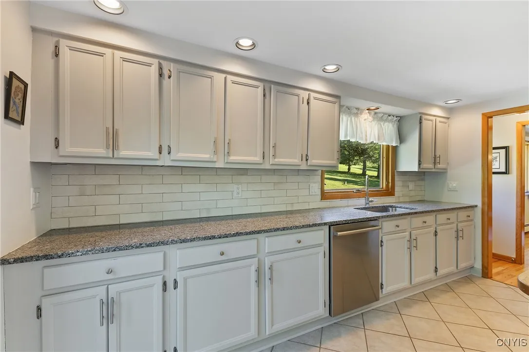 4268 Graham Road, Onondaga, New York 13078, Onondaga, New York 13078, 3 Bedrooms Bedrooms, 6 Rooms Rooms,2 BathroomsBathrooms,Residential,For Sale,4268 Graham Road, Onondaga, New York 13078,S1631257