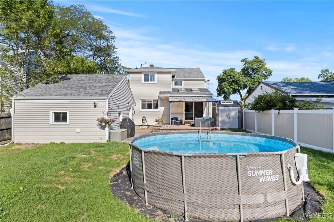 8739 Tuscarora Road, Niagara Falls, New York 14304, Niagara Falls, New York 14304, 3 Bedrooms Bedrooms, 9 Rooms Rooms,1 BathroomBathrooms,Residential,For Sale,8739 Tuscarora Road, Niagara Falls, New York 14304,B1632059