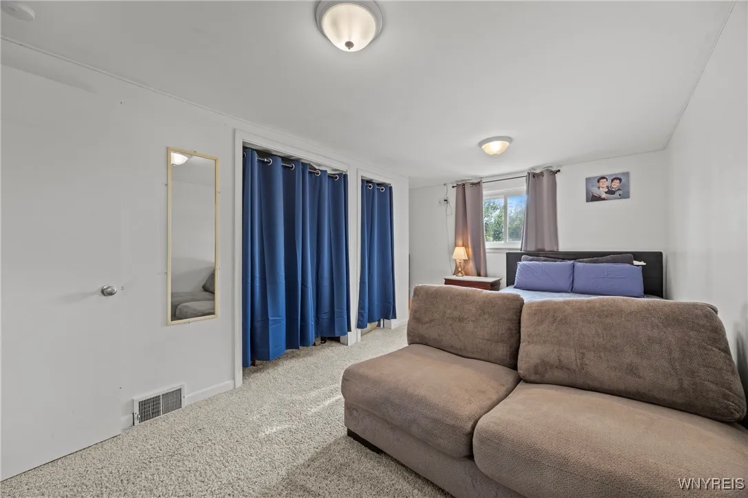 8739 Tuscarora Road, Niagara Falls, New York 14304, Niagara Falls, New York 14304, 3 Bedrooms Bedrooms, 9 Rooms Rooms,1 BathroomBathrooms,Residential,For Sale,8739 Tuscarora Road, Niagara Falls, New York 14304,B1632059
