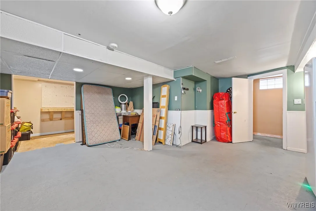 8739 Tuscarora Road, Niagara Falls, New York 14304, Niagara Falls, New York 14304, 3 Bedrooms Bedrooms, 9 Rooms Rooms,1 BathroomBathrooms,Residential,For Sale,8739 Tuscarora Road, Niagara Falls, New York 14304,B1632059