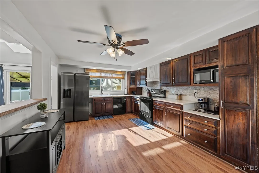 8739 Tuscarora Road, Niagara Falls, New York 14304, Niagara Falls, New York 14304, 3 Bedrooms Bedrooms, 9 Rooms Rooms,1 BathroomBathrooms,Residential,For Sale,8739 Tuscarora Road, Niagara Falls, New York 14304,B1632059