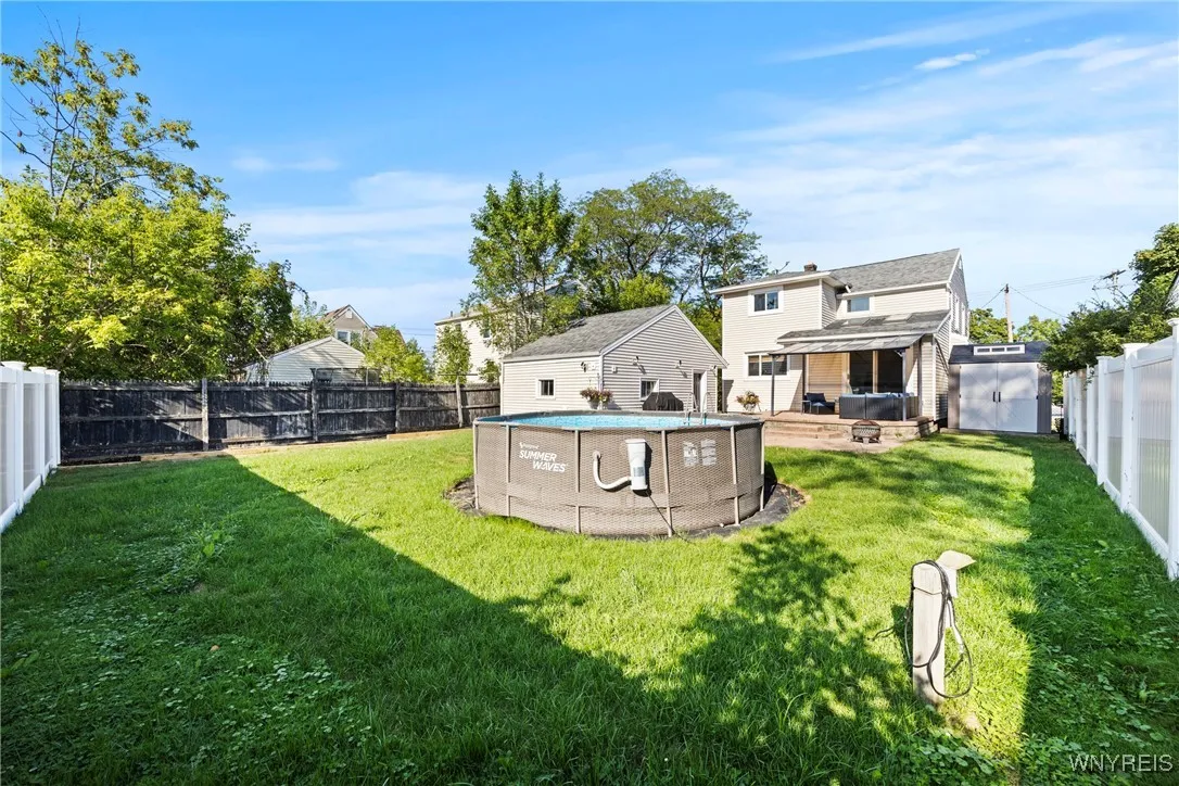 8739 Tuscarora Road, Niagara Falls, New York 14304, Niagara Falls, New York 14304, 3 Bedrooms Bedrooms, 9 Rooms Rooms,1 BathroomBathrooms,Residential,For Sale,8739 Tuscarora Road, Niagara Falls, New York 14304,B1632059