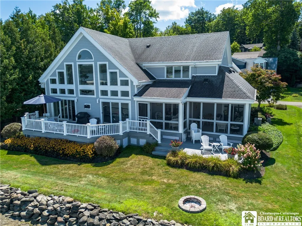 137 Chautauqua Escapes Avenue, North Harmony, New, North Harmony, New York 14757, 4 Bedrooms Bedrooms, 10 Rooms Rooms,2 BathroomsBathrooms,Residential,For Sale,137 Chautauqua Escapes Avenue, North Harmony, New ,R1631737