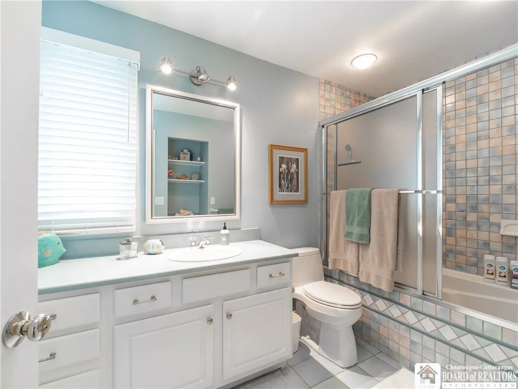 137 Chautauqua Escapes Avenue, North Harmony, New, North Harmony, New York 14757, 4 Bedrooms Bedrooms, 10 Rooms Rooms,2 BathroomsBathrooms,Residential,For Sale,137 Chautauqua Escapes Avenue, North Harmony, New ,R1631737