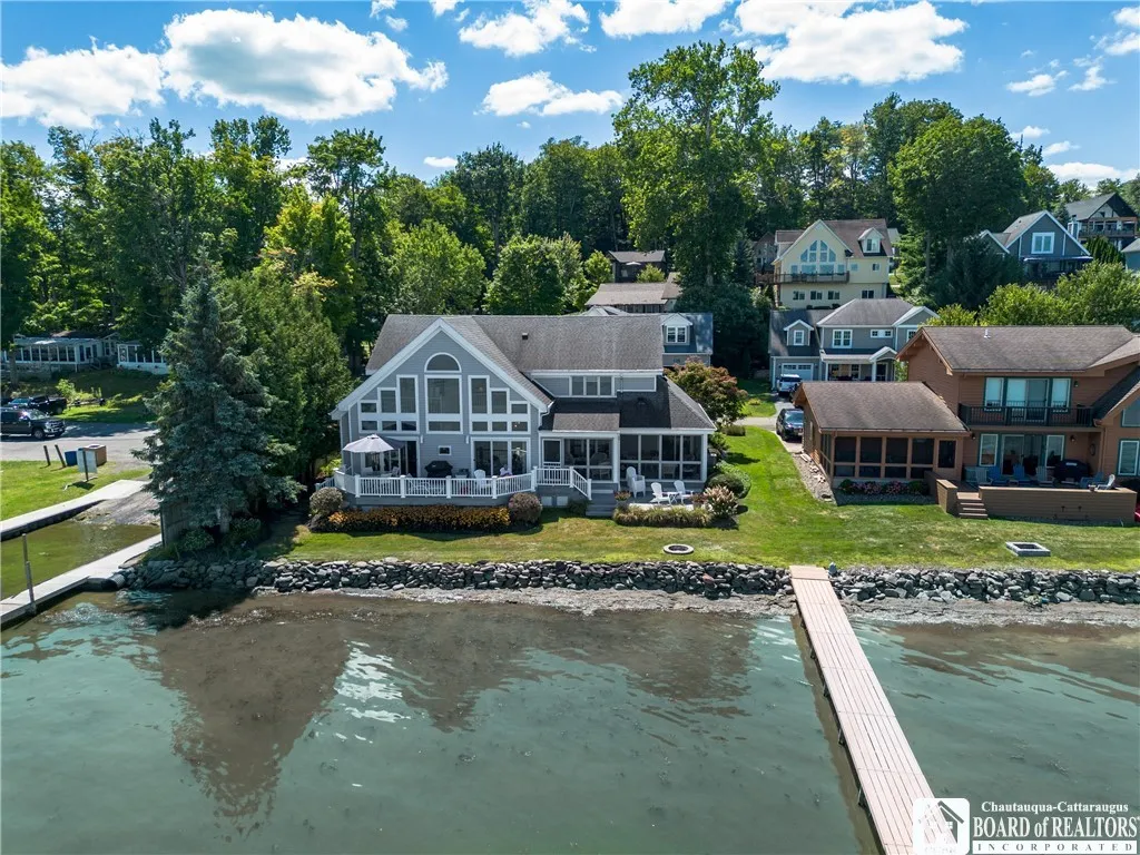 137 Chautauqua Escapes Avenue, North Harmony, New, North Harmony, New York 14757, 4 Bedrooms Bedrooms, 10 Rooms Rooms,2 BathroomsBathrooms,Residential,For Sale,137 Chautauqua Escapes Avenue, North Harmony, New ,R1631737