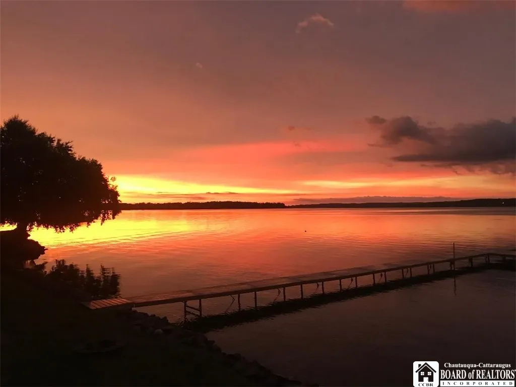 137 Chautauqua Escapes Avenue, North Harmony, New, North Harmony, New York 14757, 4 Bedrooms Bedrooms, 10 Rooms Rooms,2 BathroomsBathrooms,Residential,For Sale,137 Chautauqua Escapes Avenue, North Harmony, New ,R1631737