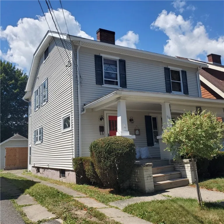921 Grove Street, Elmira City, New York 14901, Elmira City, New York 14901, 3 Bedrooms Bedrooms, 7 Rooms Rooms,1 BathroomBathrooms,Residential,For Sale,921 Grove Street, Elmira City, New York 14901,R1632927