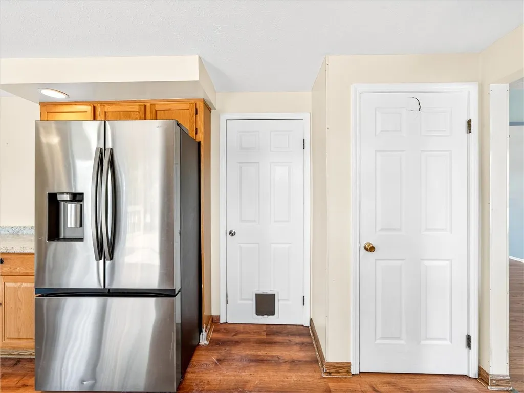 19 Atwood Dr Drive, Gates, New York 14606, Gates, New York 14606, 3 Bedrooms Bedrooms, 8 Rooms Rooms,2 BathroomsBathrooms,Residential,For Sale,19 Atwood Dr Drive, Gates, New York 14606,R1632664