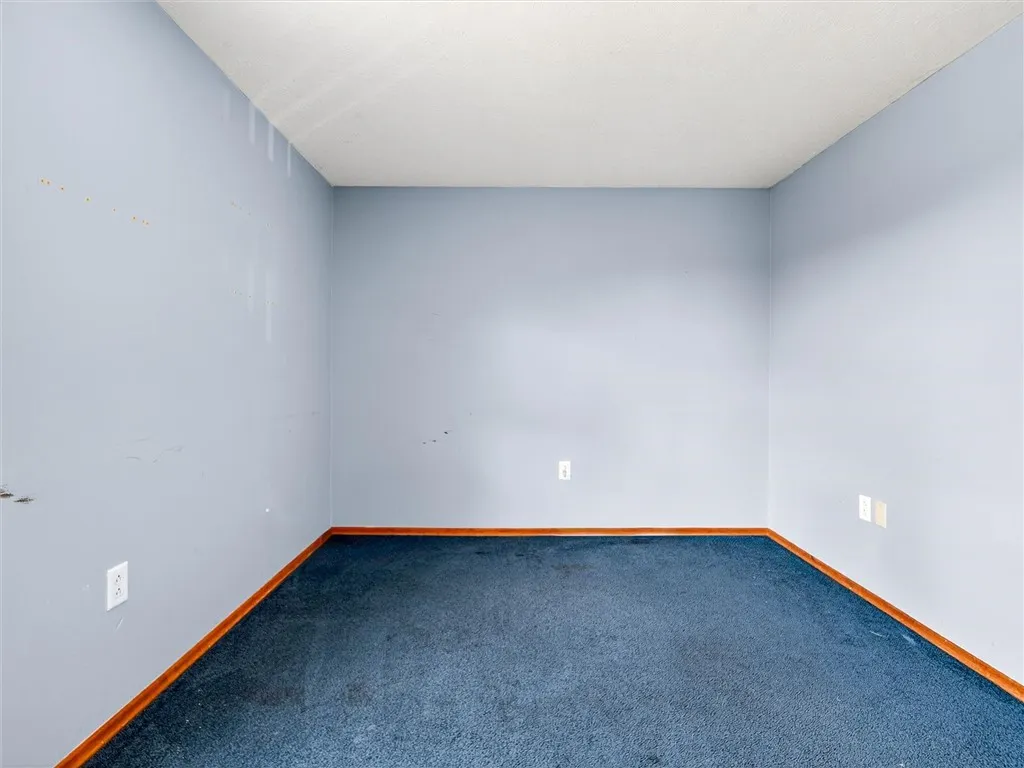 19 Atwood Dr Drive, Gates, New York 14606, Gates, New York 14606, 3 Bedrooms Bedrooms, 8 Rooms Rooms,2 BathroomsBathrooms,Residential,For Sale,19 Atwood Dr Drive, Gates, New York 14606,R1632664