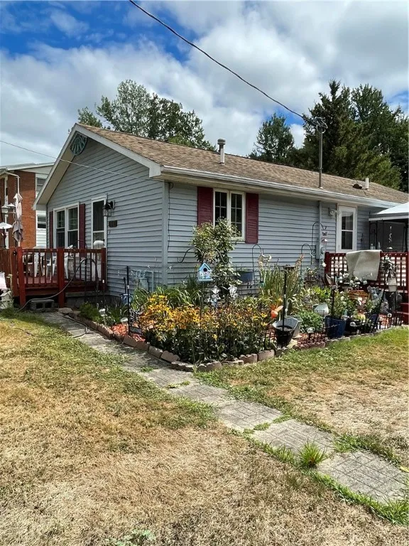 214 Linwood Avenue, Gaines, New York 14411, Gaines, New York 14411, 3 Bedrooms Bedrooms, 5 Rooms Rooms,1 BathroomBathrooms,Residential,For Sale,214 Linwood Avenue, Gaines, New York 14411,R1632932