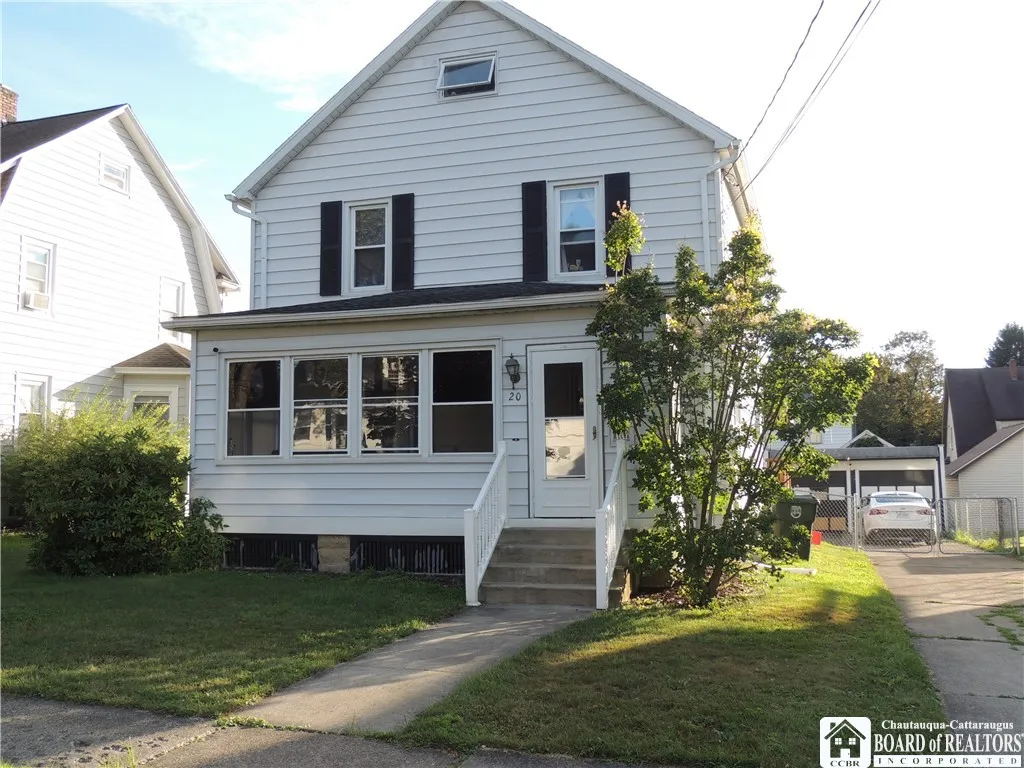 20 Elam Avenue, Jamestown, New York 14701, Jamestown, New York 14701, 3 Bedrooms Bedrooms, 8 Rooms Rooms,1 BathroomBathrooms,Residential,For Sale,20 Elam Avenue, Jamestown, New York 14701,R1632656